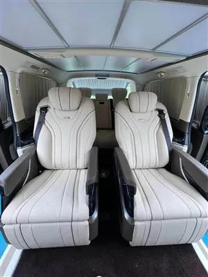 Mercedes Benz modificado interior de lujo